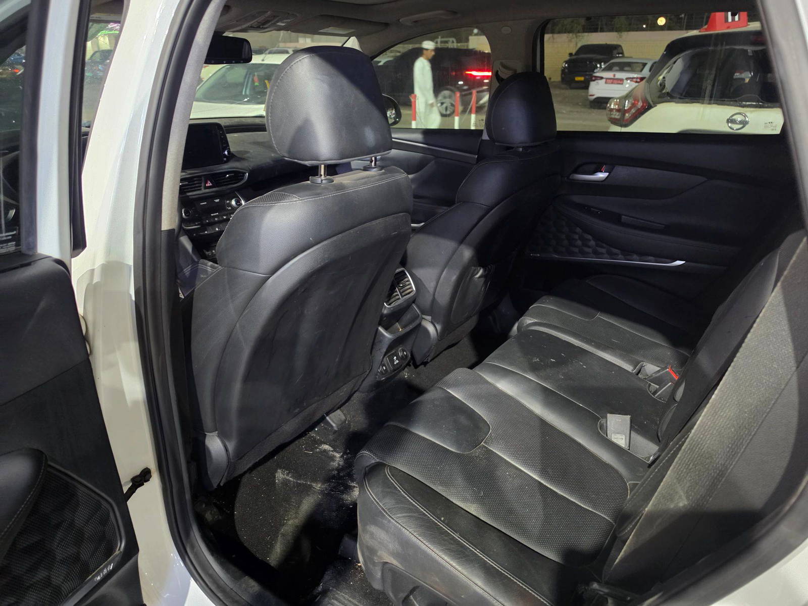 HYUNDAI SANTA FE LIMITED 2019 - Marhaba Auction Used Cars - Image 9