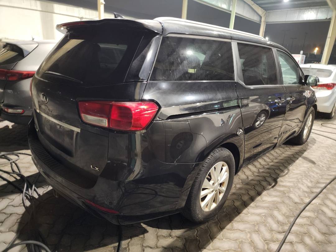 2016 KIA SEDONA — 123818 Miles — Lot 37083674 - Marhaba Auctions Used Cars - Image 8