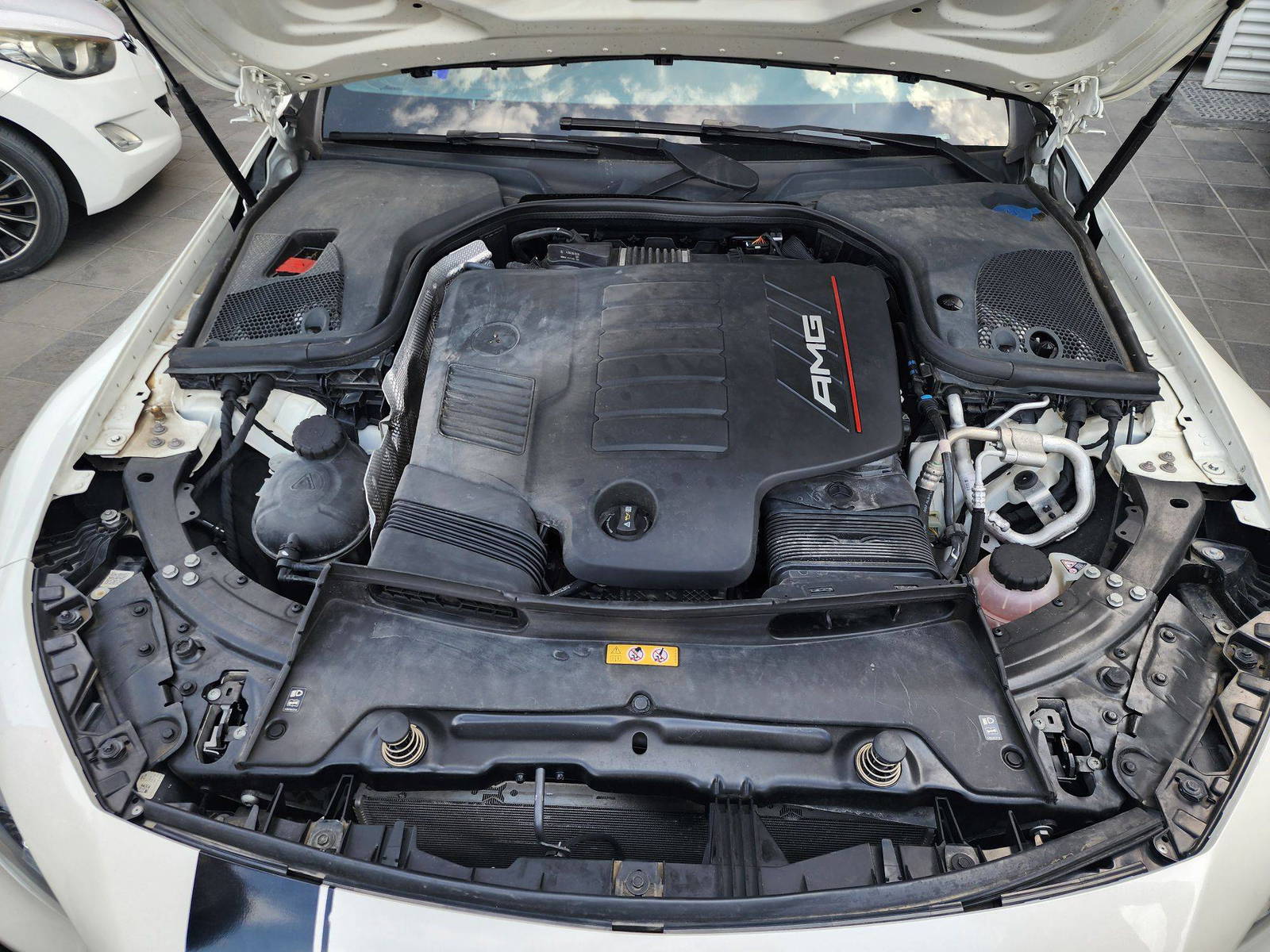 MERCEDES BENZ AMG GT 43 2021 - Marhaba Auction Used Cars - Image 13
