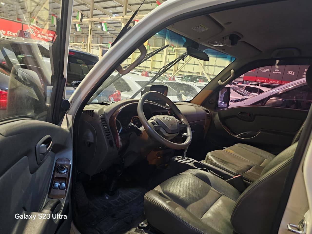 2017 HYUNDAI PORTER 2 — 81040 KM — Lot HU329829 — Main - Marhaba Auctions Used Cars - Image 6