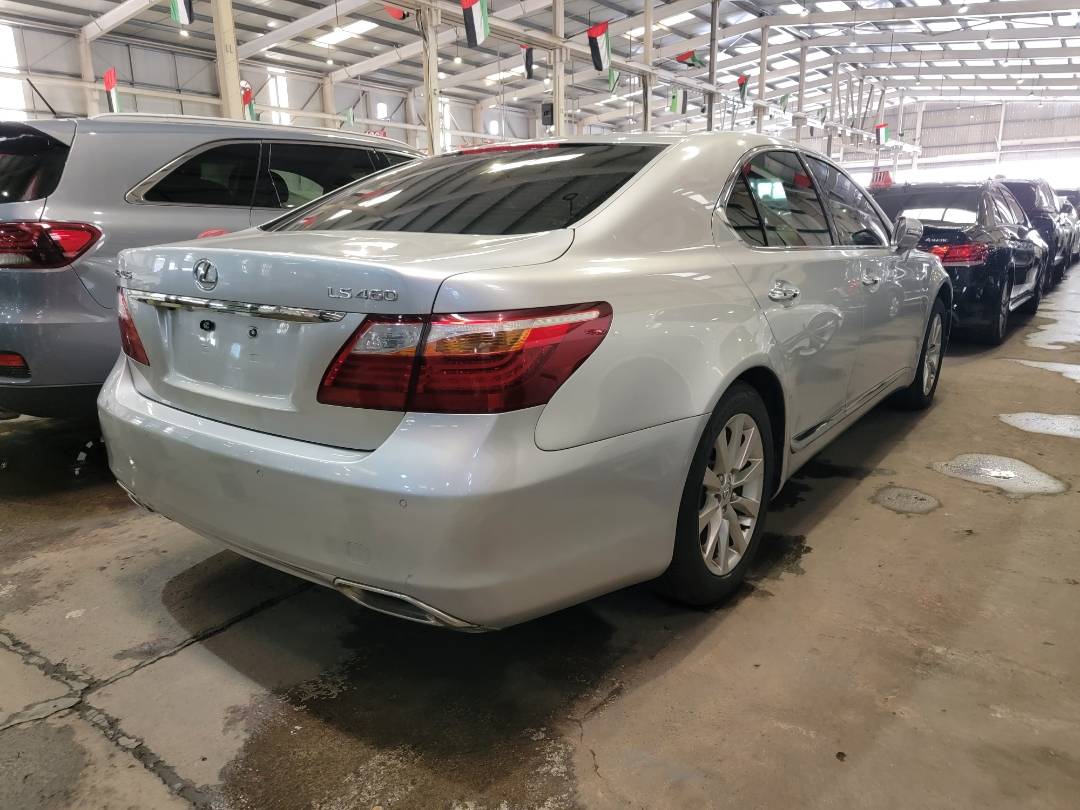2012 LEXUS LS 460 — 129303 KM — Lot C5109416 — Main - Marhaba Auctions Used Cars - Image 3