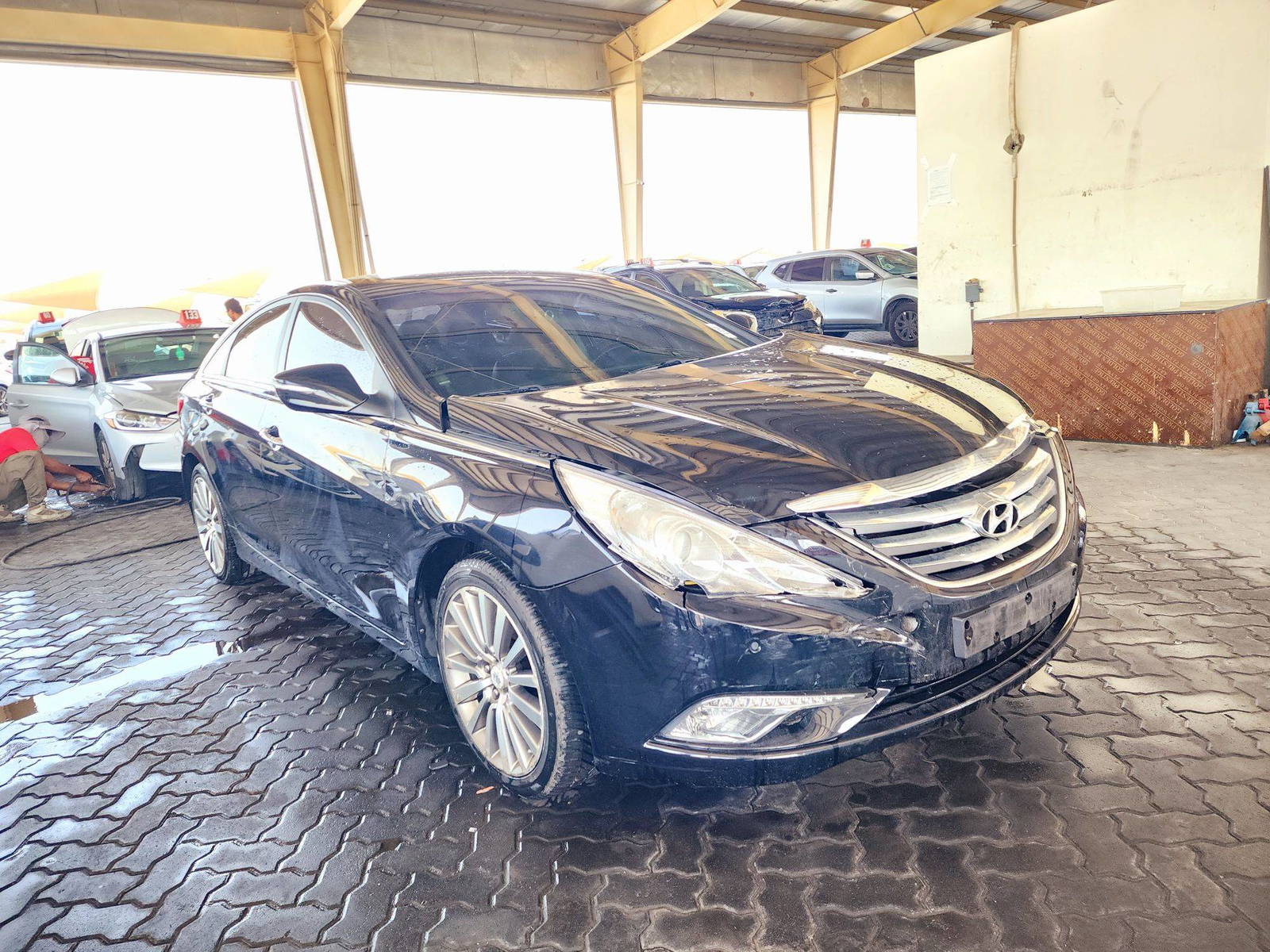 2013 HYUNDAI SONATA — 132572 KM — Lot 532963 — Souq - Marhaba Auctions Used Cars - Image 4