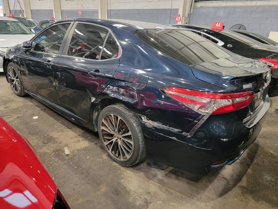 2018 TOYOTA CAMRY — 171826 Miles — Lot 69451073 - Marhaba Auctions Used Cars - Image 3