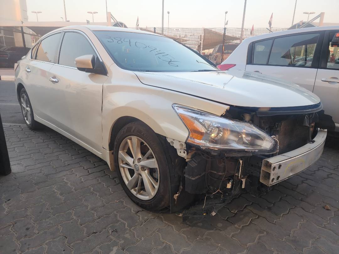 2013 NISSAN ALTIMA — 261010 Miles — Lot 29126 — Souq - Marhaba Auctions Used Cars - Image 9