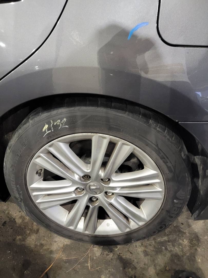 2014 LEXUS ES 350 — 210862 Miles — Lot E2086028 — Main - Marhaba Auctions Used Cars - Image 9
