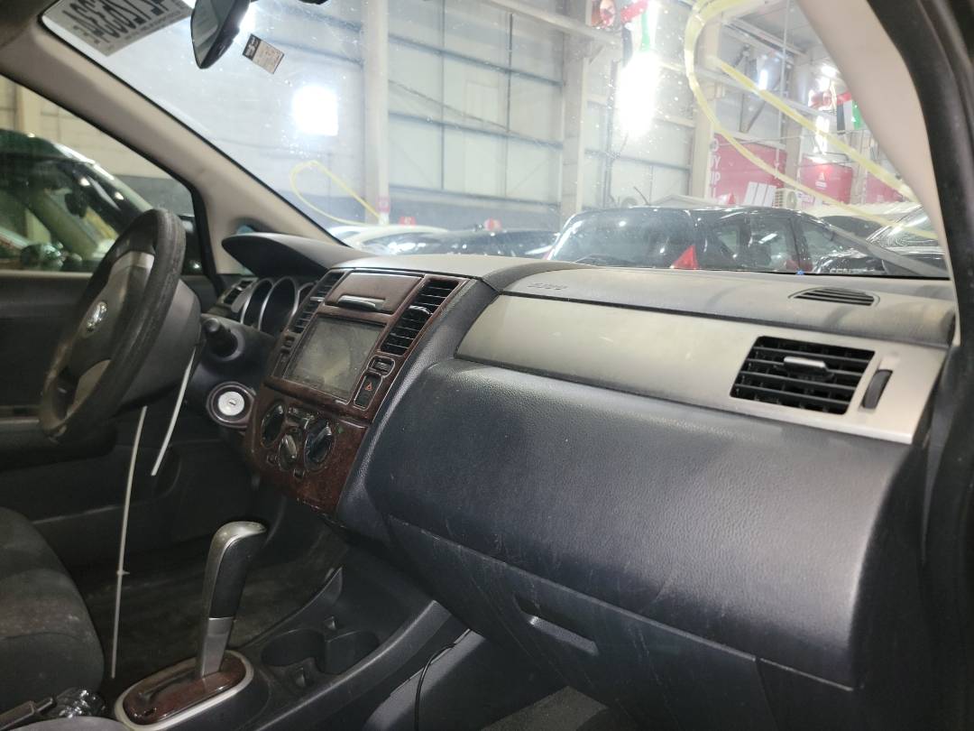 2008 NISSAN VERSA — 164440 Miles — Lot 42126334 - Marhaba Auctions Used Cars - Image 4