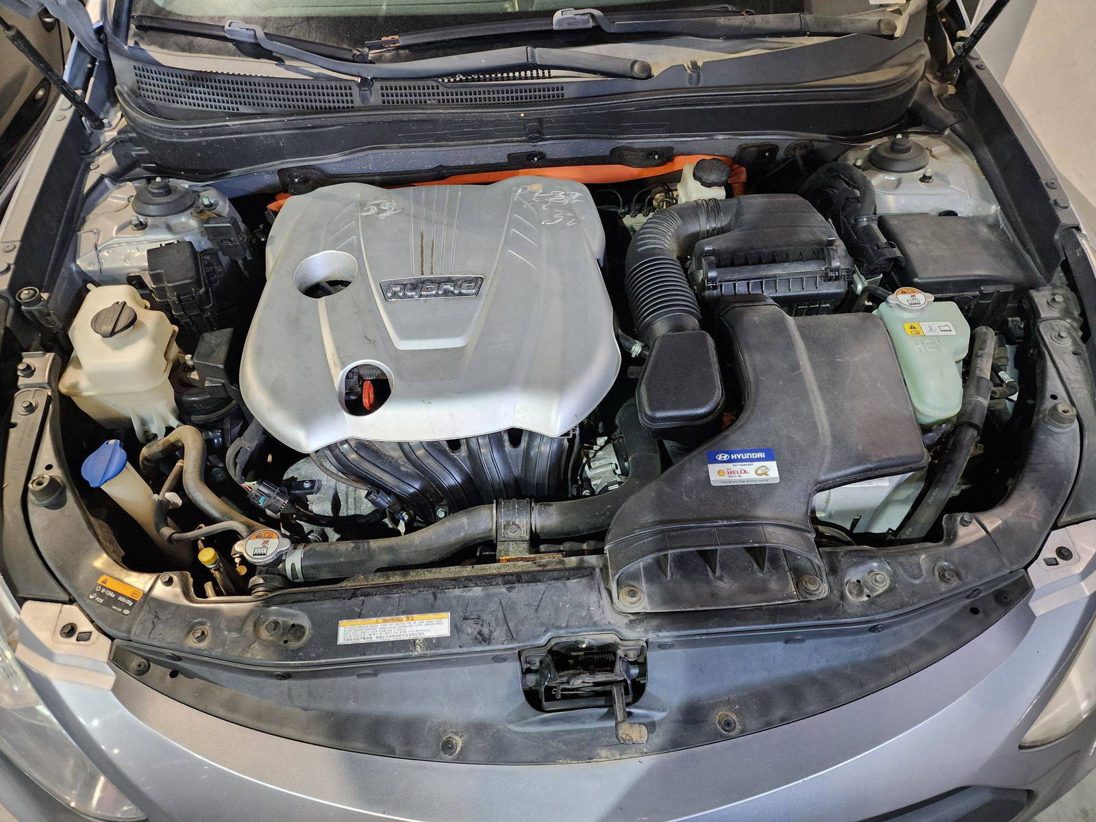 2015 HYUNDAI SONATA — 195495 Miles — Lot 129445 — Al Quoz - Marhaba Auctions Used Cars - Image 12