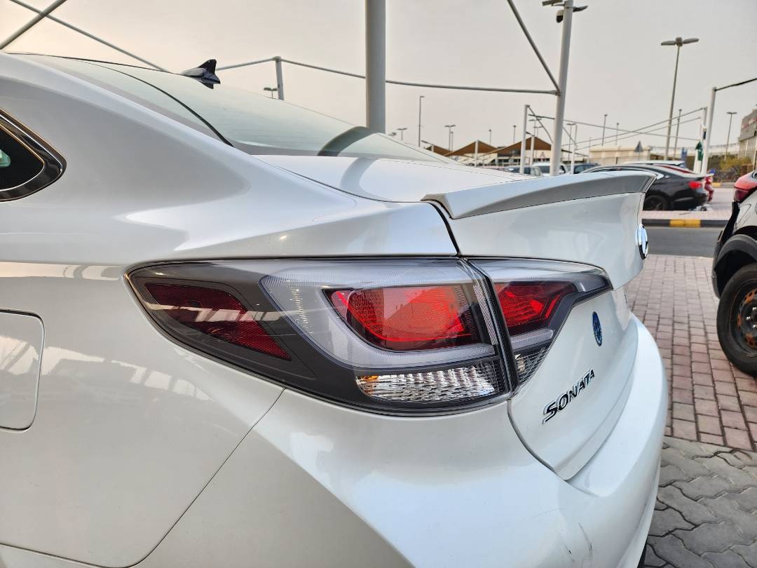 2016 HYUNDAI SONATA — 162117 Miles — Lot 45412374 — Souq - Marhaba Auctions Used Cars - Image 10