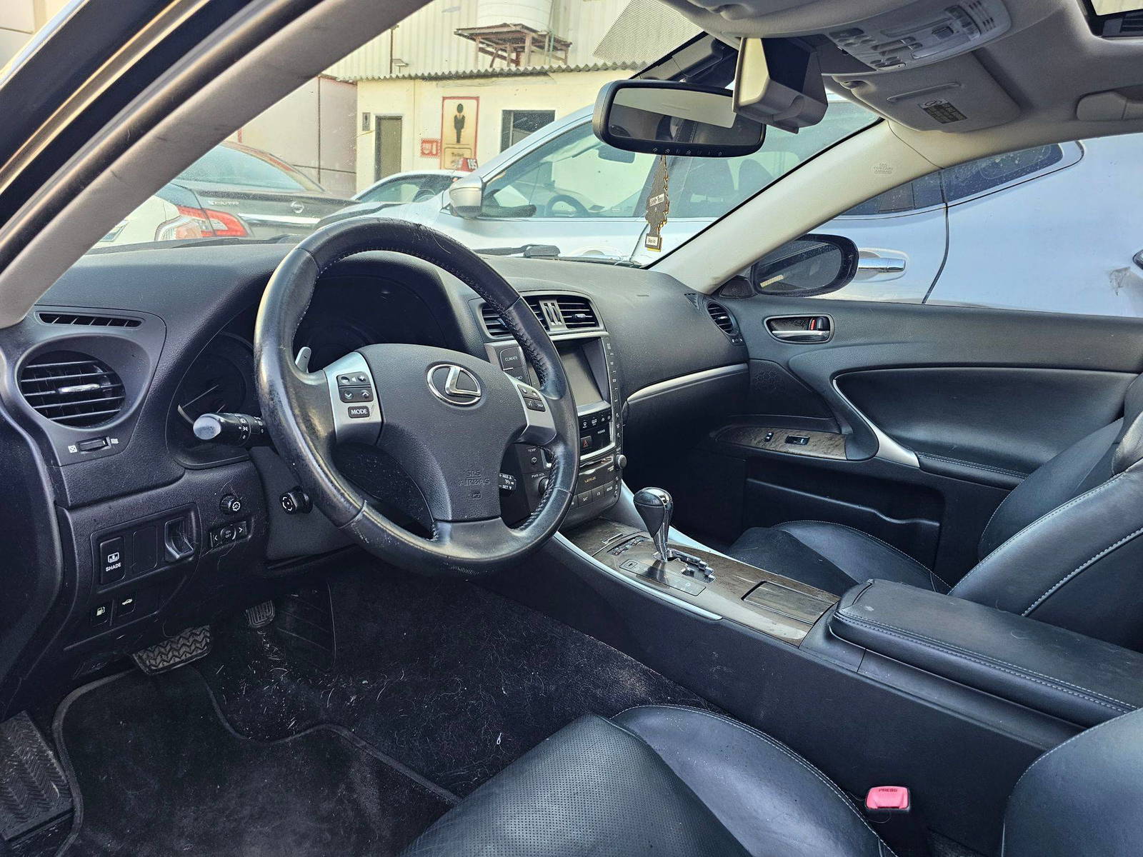 LEXUS IS 250 2011 - Marhaba Auction Used Cars - Image 8