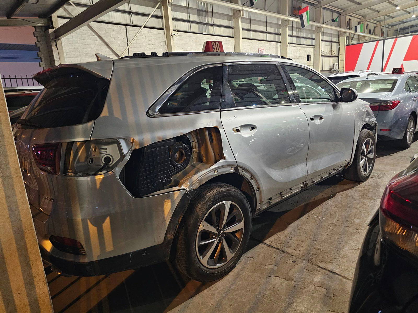 2019 KIA SORENTO — 118213 Miles — Lot 94390595 — Main - Marhaba Auctions Used Cars - Image 6