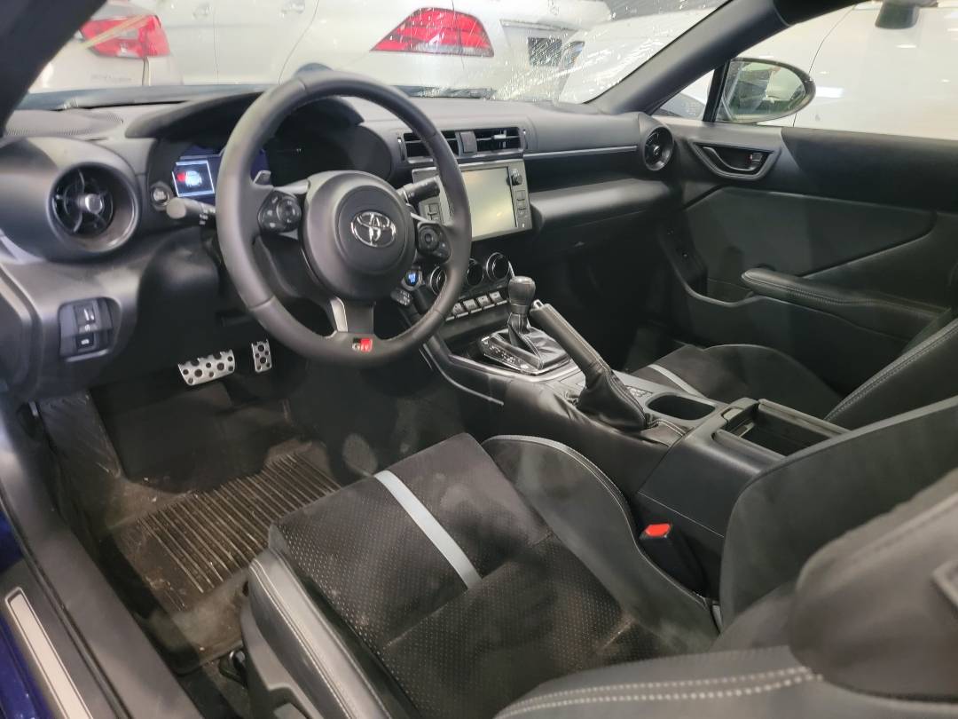 2023 TOYOTA GR86 PREMIUM — 8408 Miles — Lot 758995 — Main - Marhaba Auctions Used Cars - Image 8