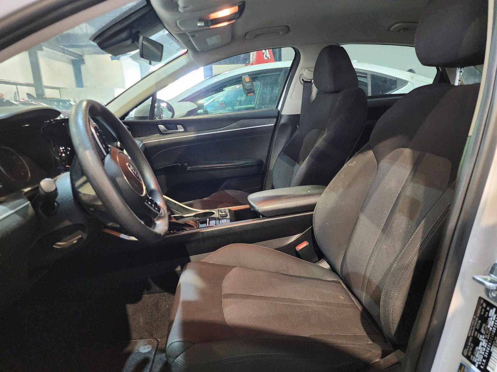 2021 KIA K5 — 76167 Miles — Lot 15521 — Souq - Marhaba Auctions Used Cars - Image 9
