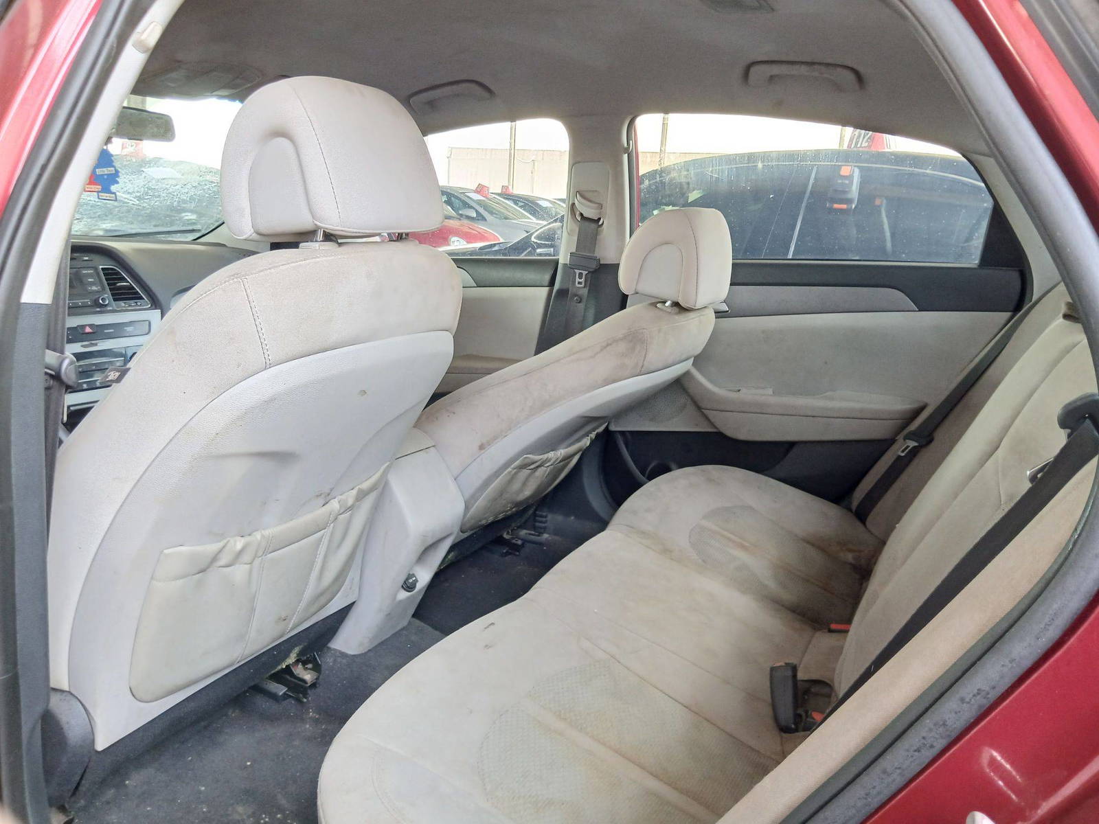 2016 HYUNDAI SONATA — 167601 Miles — Lot GH399506 — Souq - Marhaba Auctions Used Cars - Image 6