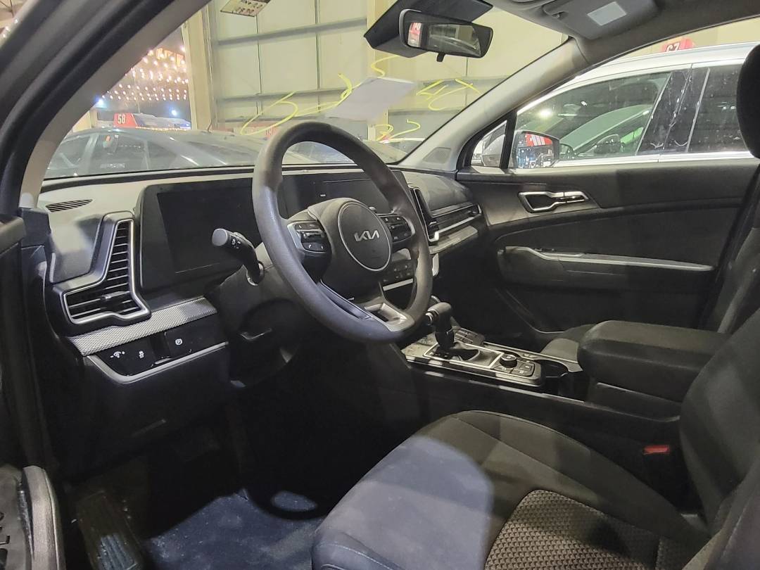 2023 KIA SPORTAGE — 19839 Miles — Lot 83268784 — Main - Marhaba Auctions Used Cars - Image 6