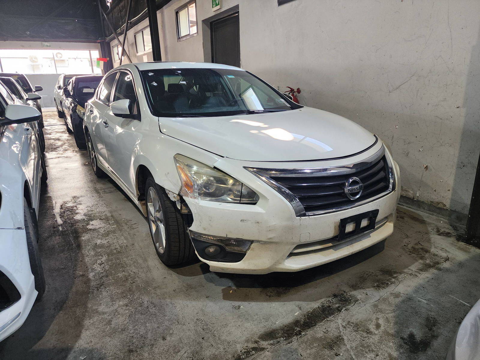 2014 NISSAN ALTIMA — 196479 Miles — Lot 6EN234572 — Al Quoz - Marhaba Auctions Used Cars - Image 4