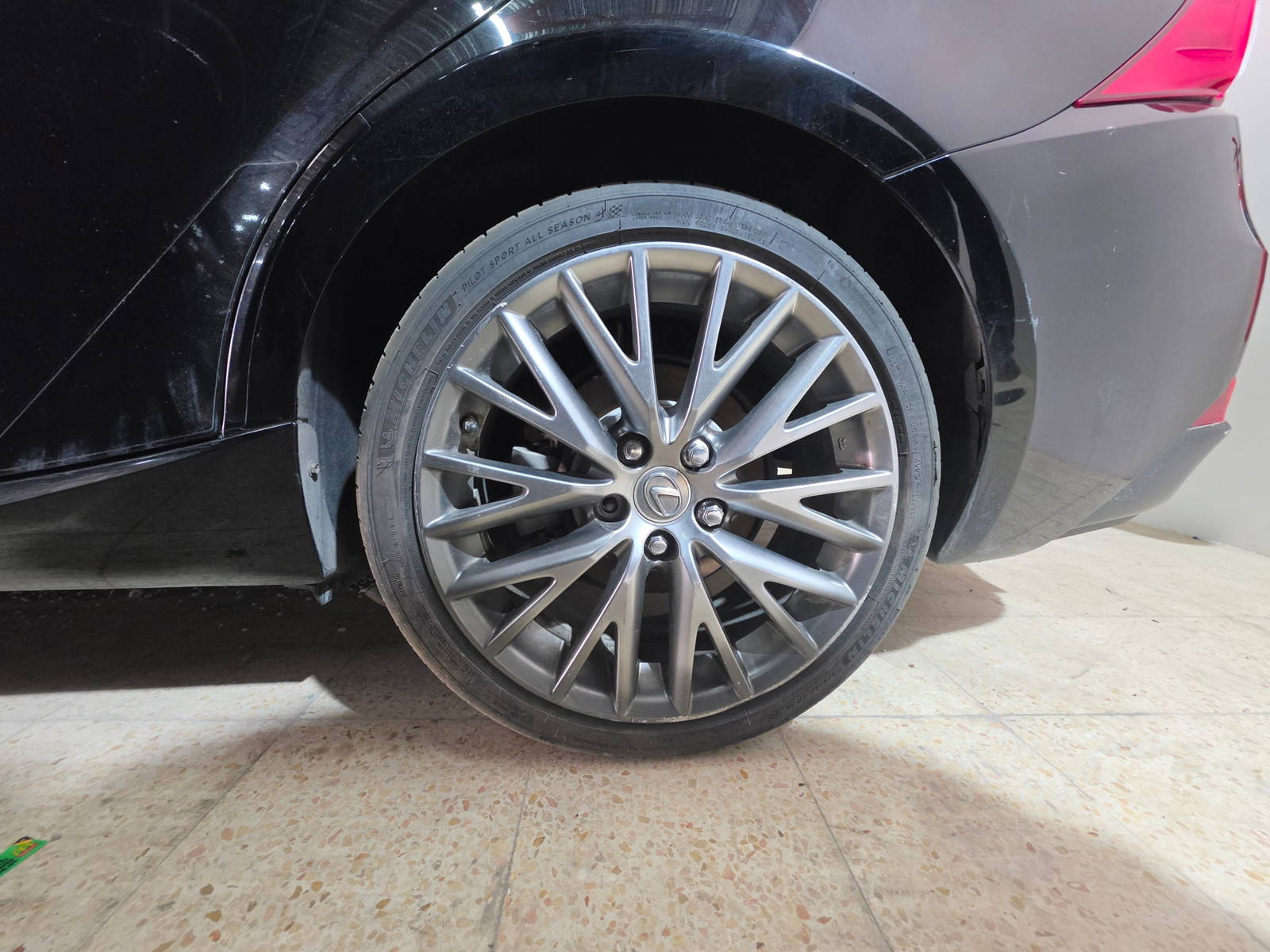 2015 LEXUS IS 250 — 140960 Miles — Lot 94817885 - Marhaba Auctions Used Cars - Image 13
