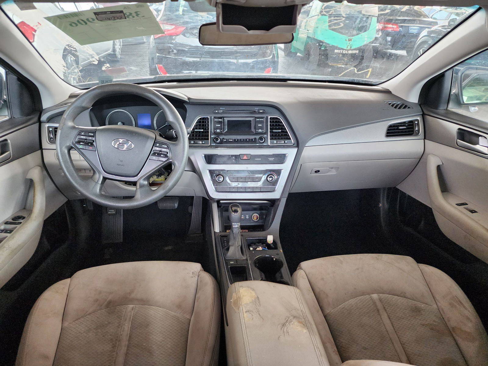 2015 HYUNDAI SONATA — 141738 Miles — Lot 38459906 — Souq - Marhaba Auctions Used Cars - Image 7