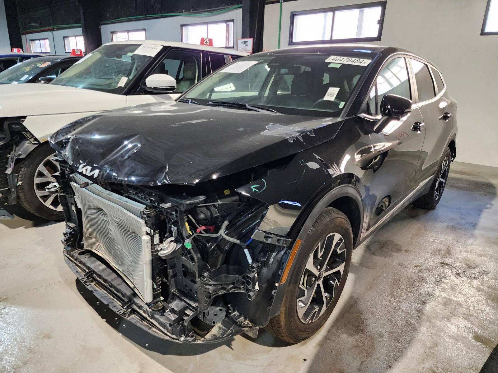 2024 KIA SPORTAGE — 3409 Miles — Lot 78499 — Ind. 12 - Marhaba Auctions Used Cars - Image 5