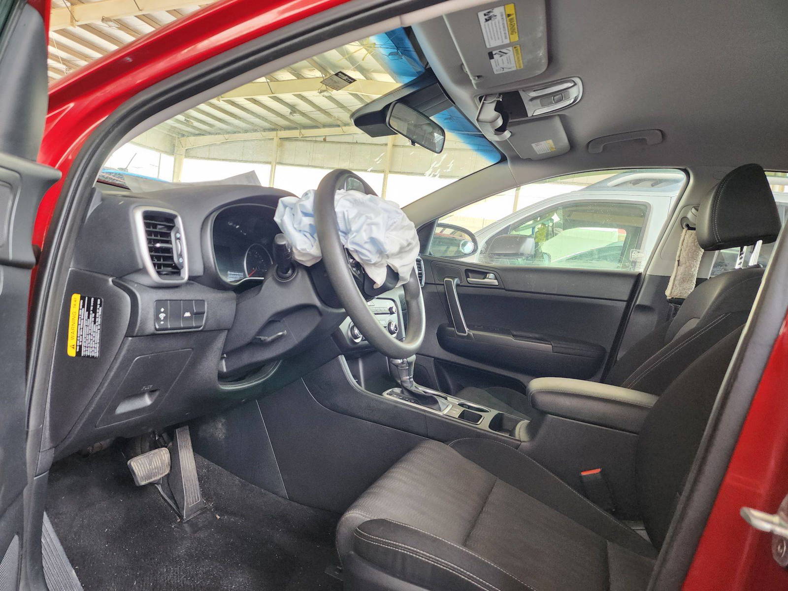 2020 KIA SPORTAGE — 93054 Miles — Lot 73350483 — Souq - Marhaba Auctions Used Cars - Image 8