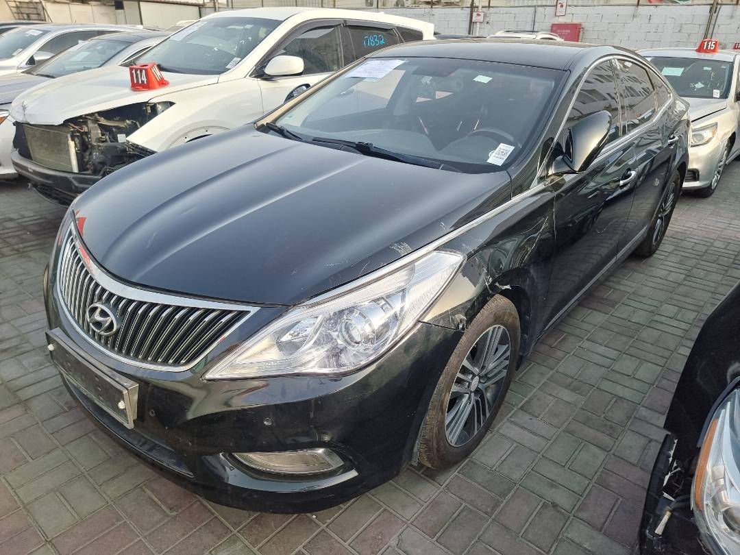 2013 HYUNDAI GRANDEUR — 216206 KM — Lot 124578 — Main - Marhaba Auctions Used Cars - Image 3