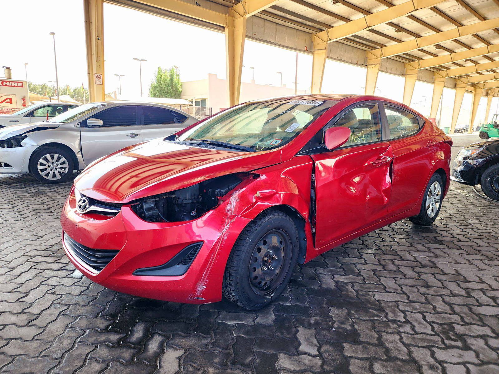 2016 HYUNDAI ELANTRA — 131936 Miles — Lot 66171654 — Souq - Marhaba Auctions Used Cars - Image 5