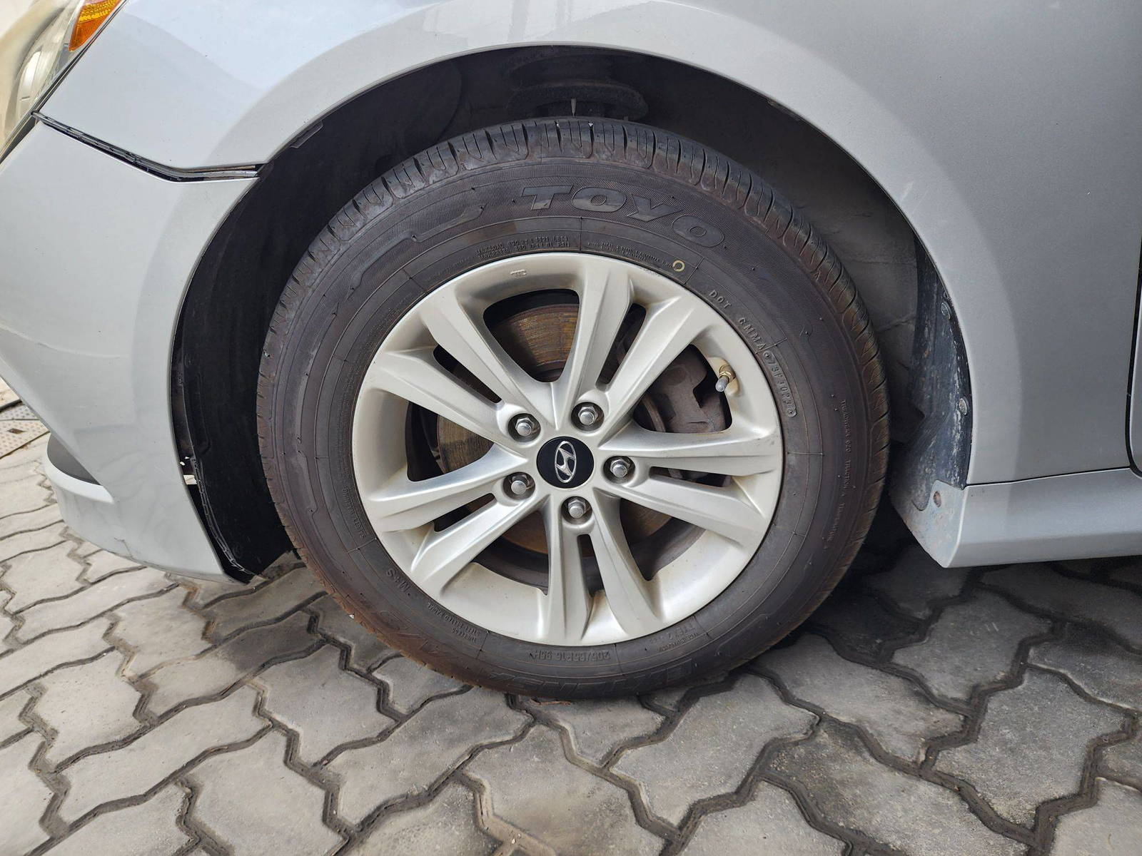 2014 HYUNDAI SONATA — 220358 Miles — Lot 57644214 — Souq - Marhaba Auctions Used Cars - Image 9