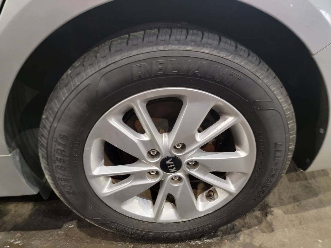 2019 KIA OPTIMA — 100489 Miles — Lot 276885 — Main - Marhaba Auctions Used Cars - Image 6