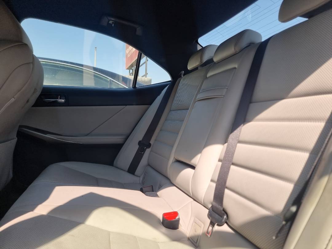 LEXUS IS-350 2015 - Marhaba Auction Used Cars - Image 5