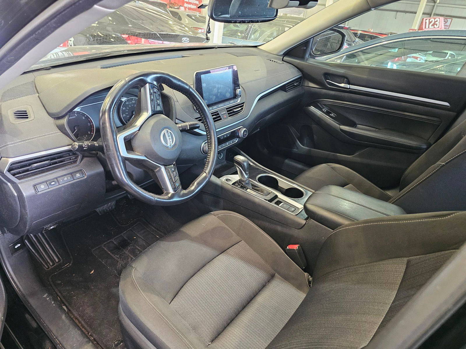 NISSAN ALTIMA 2020 - Marhaba Auction Used Cars - Image 6