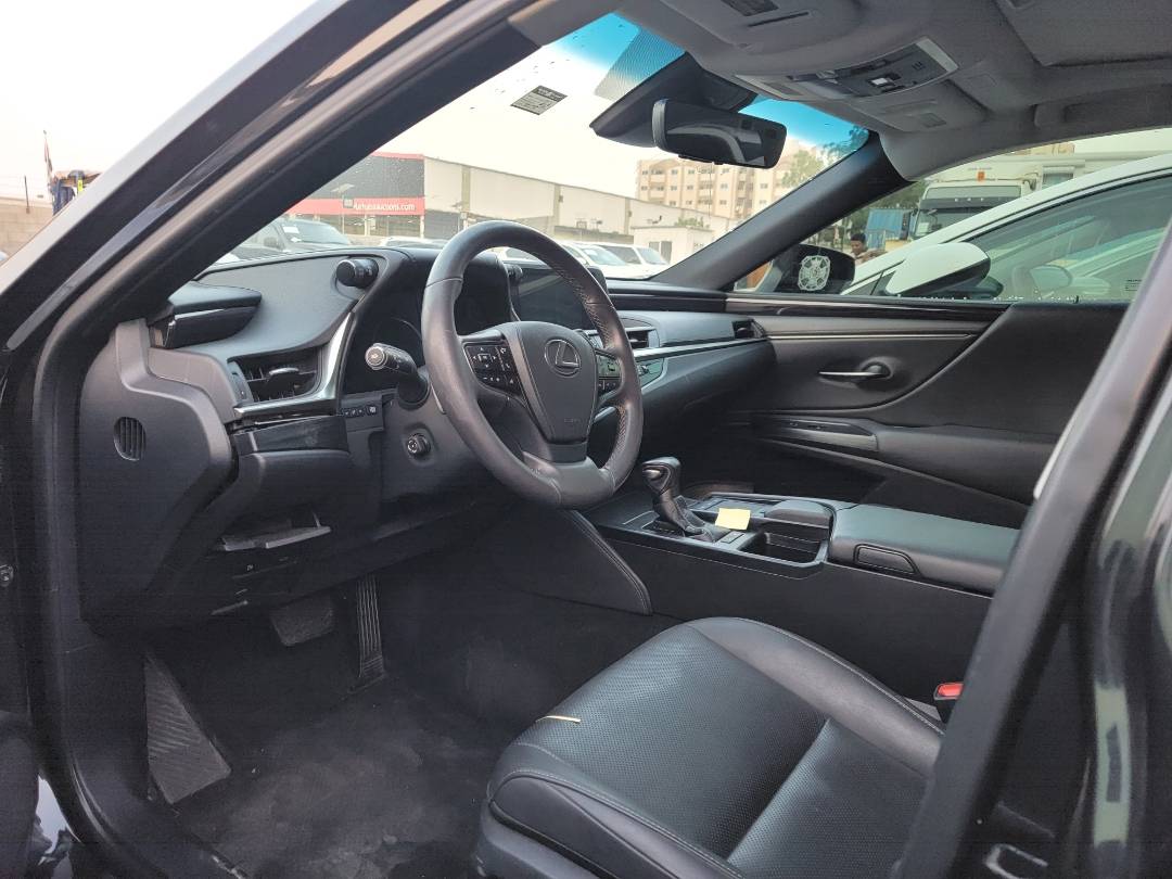 2021 LEXUS ES 300H — 92338 Miles — Lot 013095 — Main - Marhaba Auctions Used Cars - Image 9