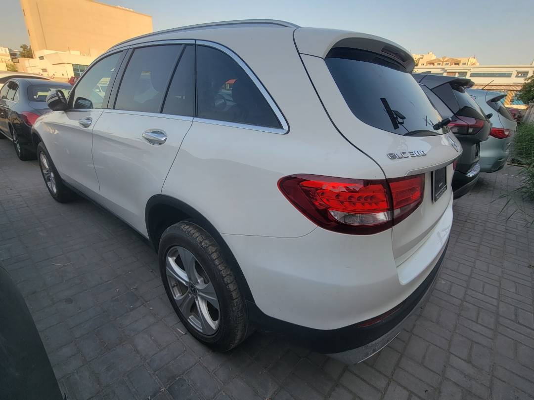 2018 MERCEDES BENZ GLC-300 — 78985 Miles — Lot 037858 — Main - Marhaba Auctions Used Cars - Image 6