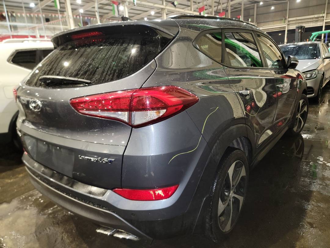2016 HYUNDAI TUCSON — 104738 Miles — Lot 68528173 - Marhaba Auctions Used Cars - Image 4