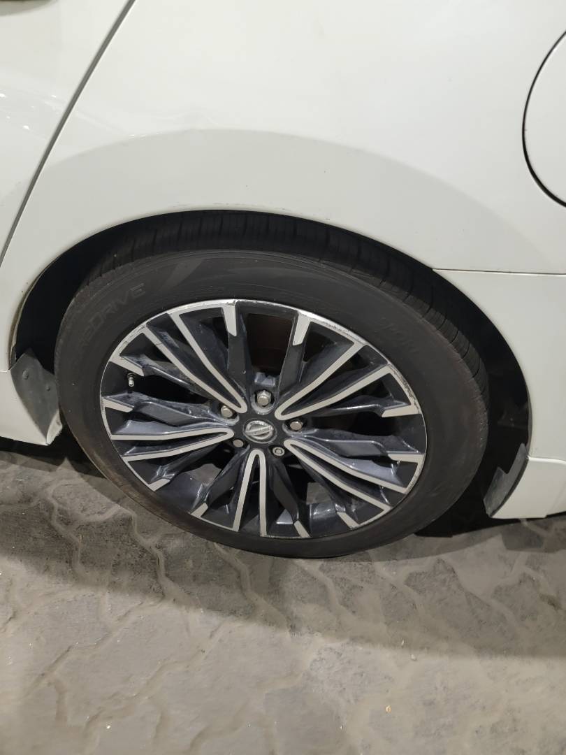 2018 NISSAN MAXIMA — 201240 Miles — Lot JC391962 — Main - Marhaba Auctions Used Cars - Image 8