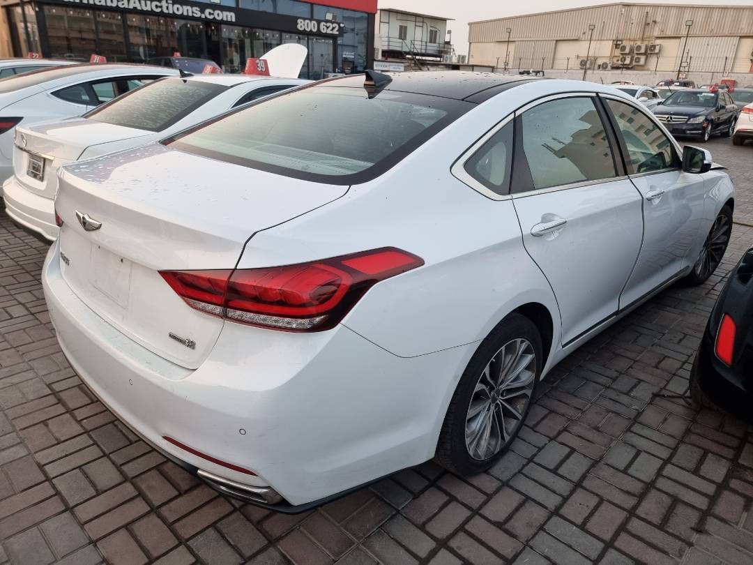 2015 HYUNDAI GENESIS — 182762 Miles — Lot 22471 — Ind. 12 - Marhaba Auctions Used Cars - Image 4