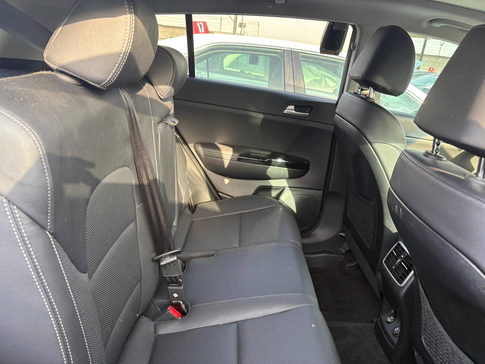 2021 KIA SPORTAGE — 27575 Miles — Lot 7856358 — Ind. 12 - Marhaba Auctions Used Cars - Image 7
