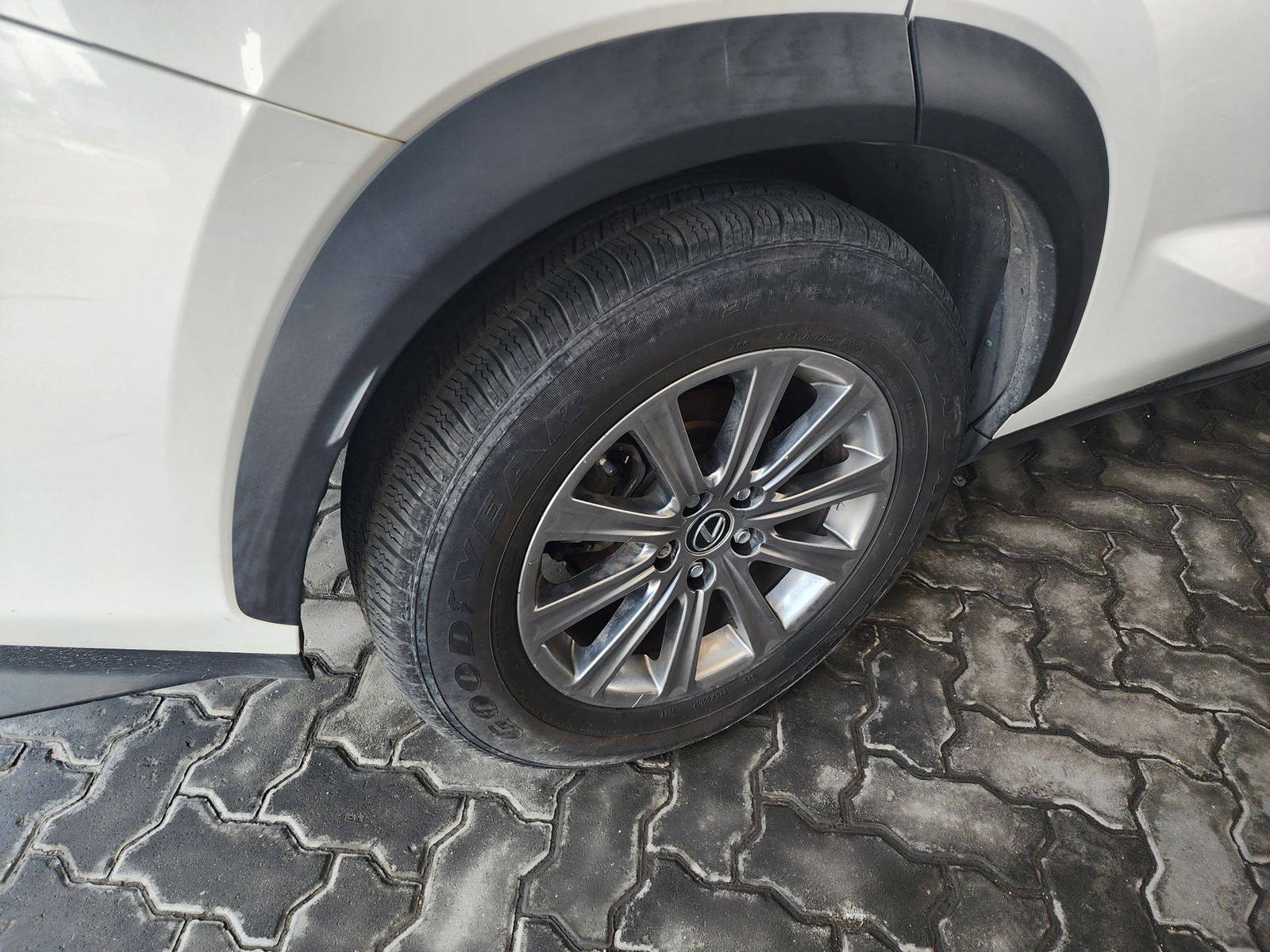 2018 LEXUS NX 300 — 75689 Miles — Lot 37643778 - Marhaba Auctions Used Cars - Image 5