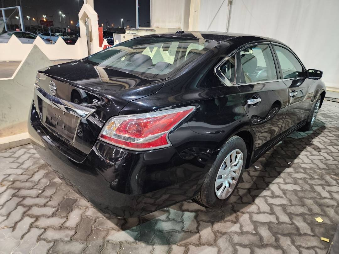 2015 NISSAN ALTIMA — 137493 Miles — Lot 80110673 - Marhaba Auctions Used Cars - Image 9