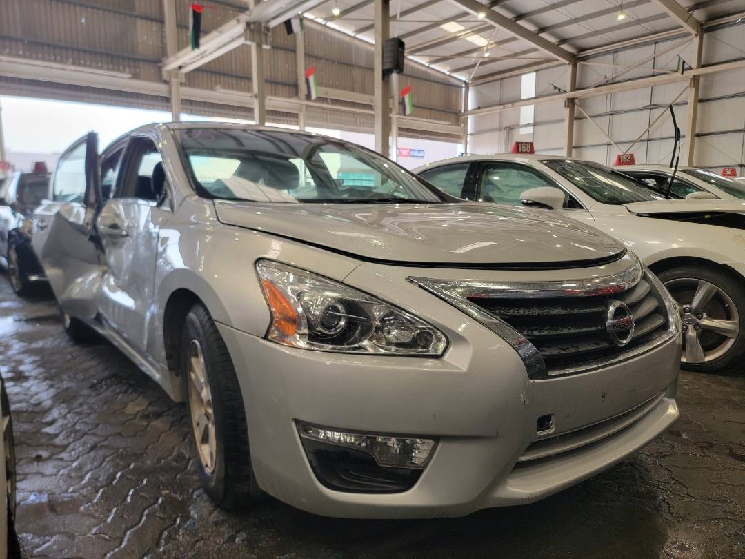 2013 NISSAN ALTIMA — 228488 Miles — Lot DC247691 — Main - Marhaba Auctions Used Cars - Image 4