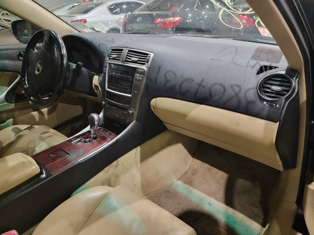 2007 LEXUS IS 250 — 219757 Miles — Lot 38092317 - Marhaba Auctions Used Cars - Image 10