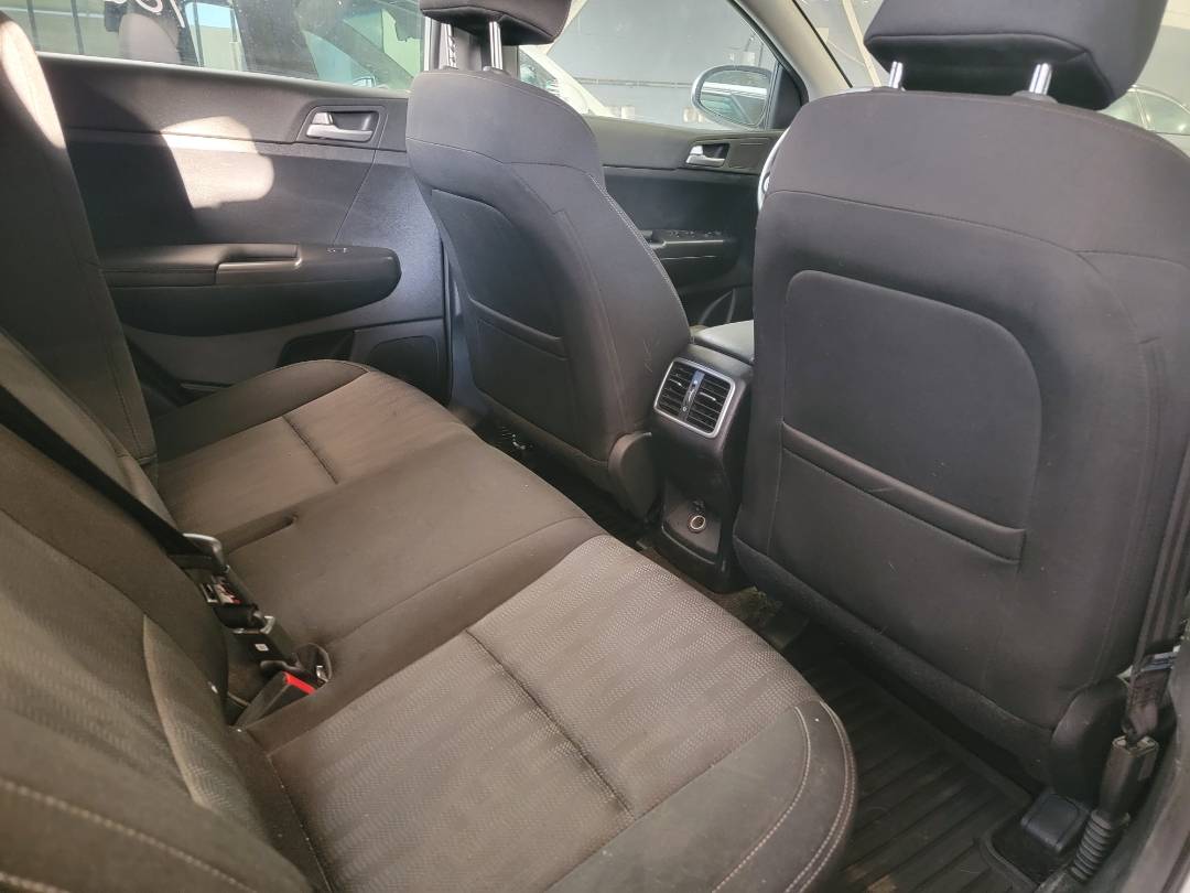 2019 KIA SPORTAGE — 33996 Miles — Lot 24123120 - Marhaba Auctions Used Cars - Image 5