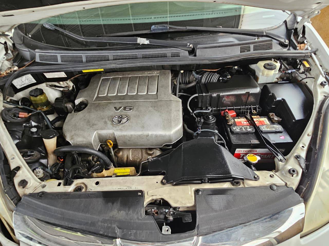 2008 TOYOTA SIENNA — 302029 Miles — Lot 8S137990 — Main - Marhaba Auctions Used Cars - Image 11