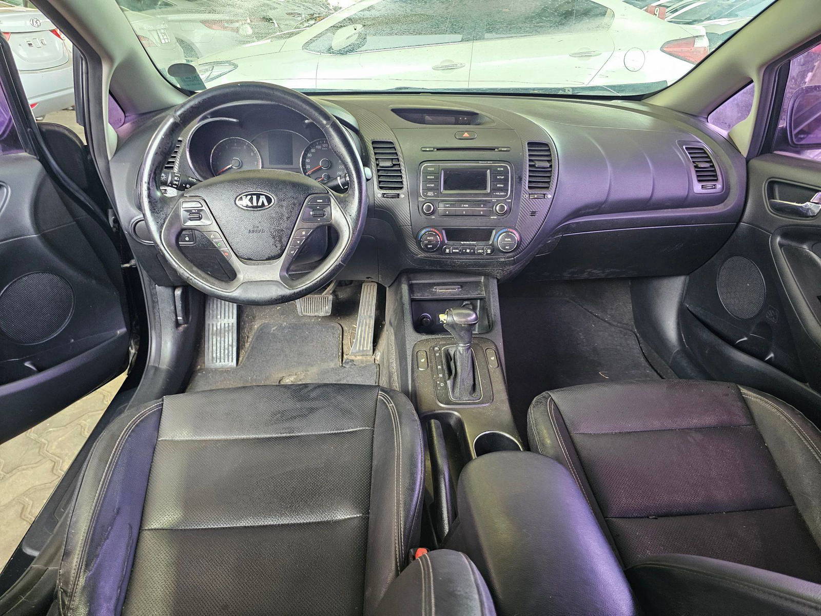 2013 KIA K3 — 229017 KM — Lot 060934 — Souq - Marhaba Auctions Used Cars - Image 7