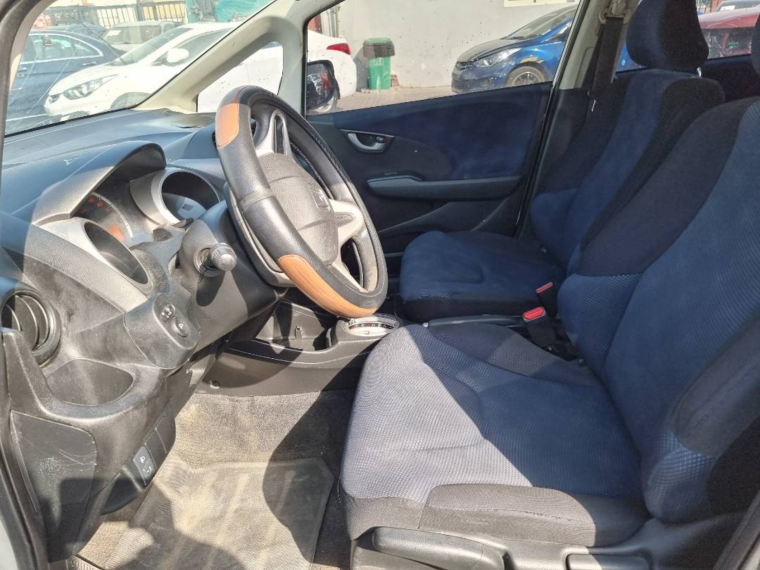 2014 HONDA JAZZ — 154129 KM — Lot 215487 — Ind. 12 - Marhaba Auctions Used Cars - Image 8