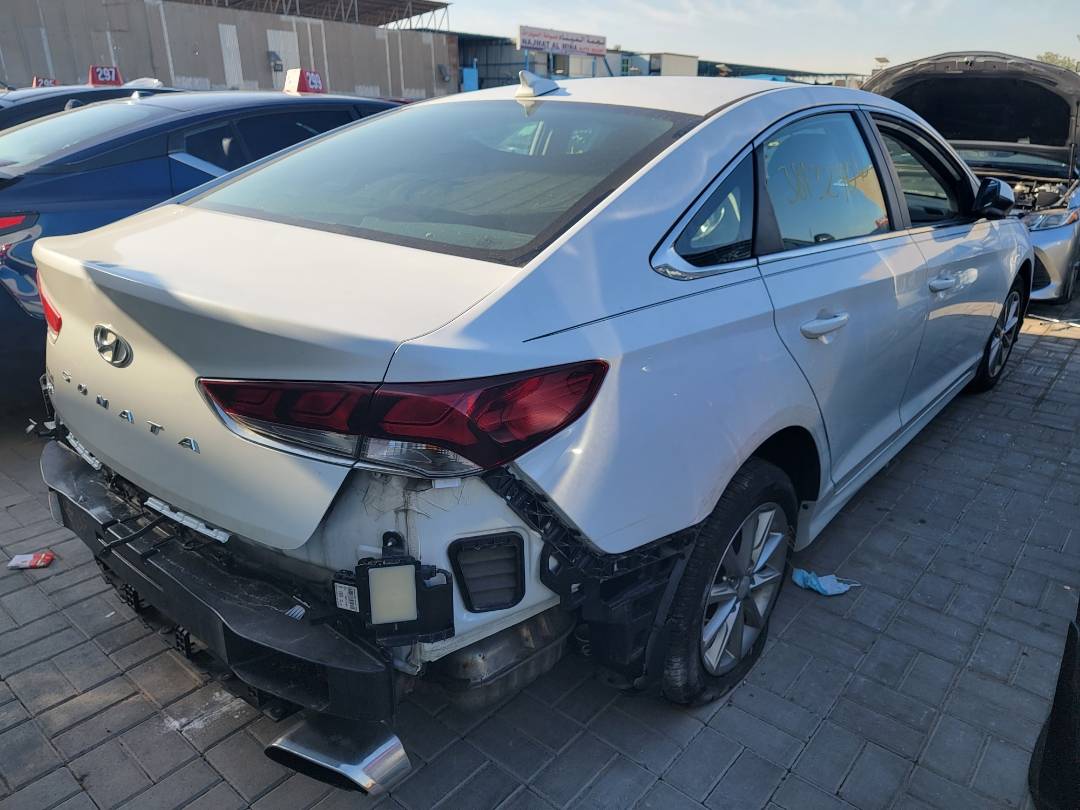 2018 HYUNDAI SONATA — 38399 Miles — Lot 38132406 - Marhaba Auctions Used Cars - Image 3
