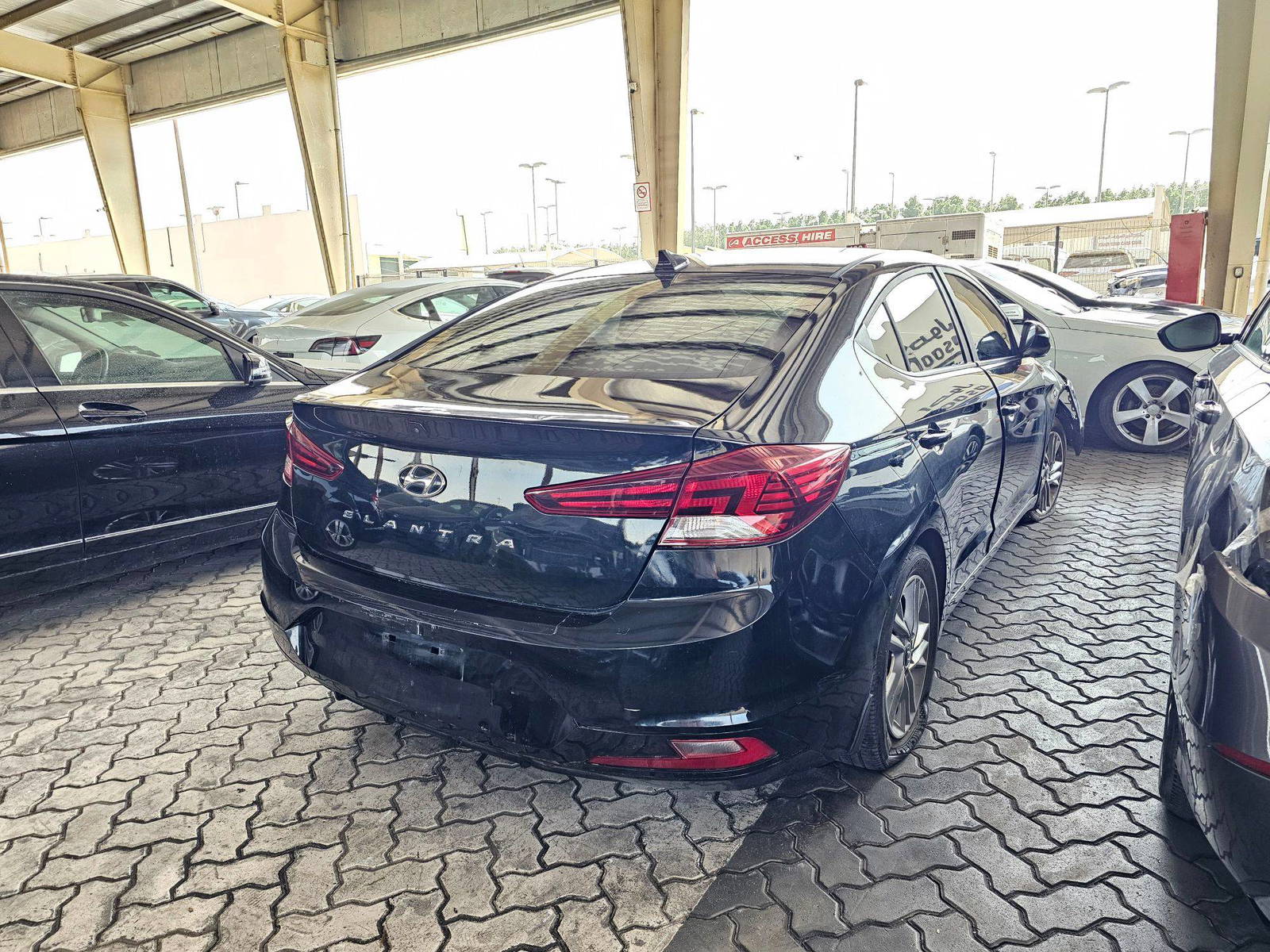 2019 HYUNDAI ELANTRA — 129793 Miles — Lot 3KU794730 — Ind. 12 - Marhaba Auctions Used Cars - Image 4