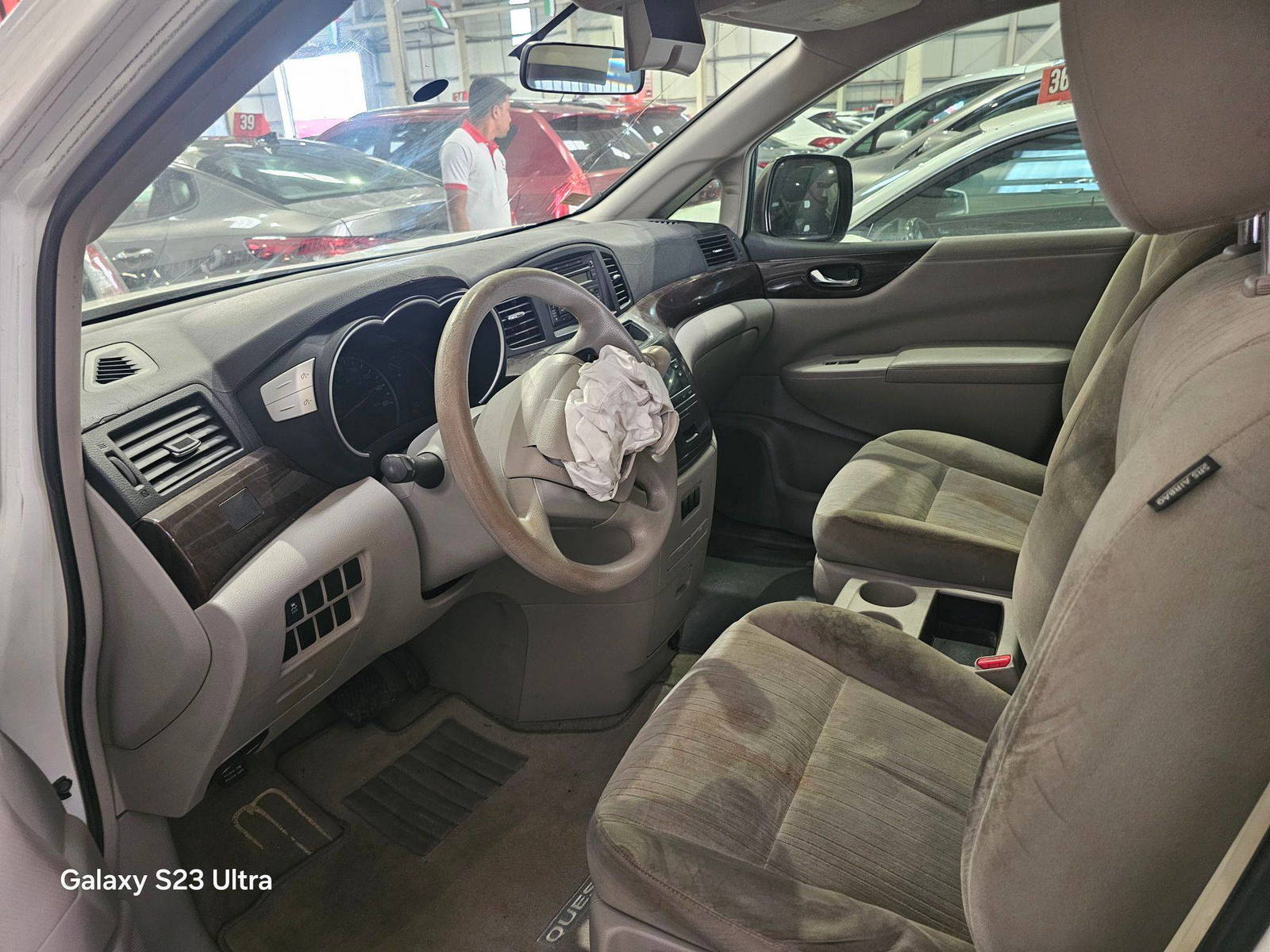 2012 NISSAN QUEST — 160413 Miles — Lot 71469695 — Main - Marhaba Auctions Used Cars - Image 8