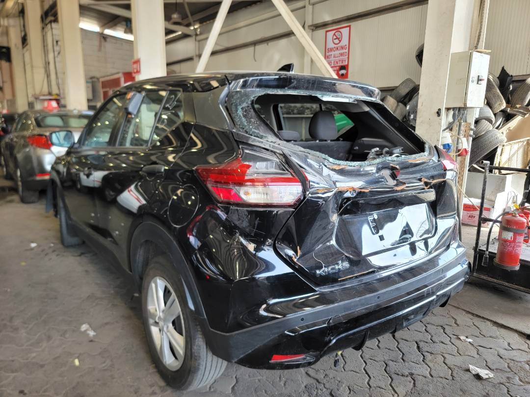2021 NISSAN KICKS — 22173 Miles — Lot 523154 — Main - Marhaba Auctions Used Cars - Image 4