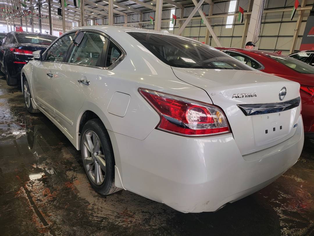 2014 NISSAN ALTIMA — 113502 Miles — Lot 39648065 — Main - Marhaba Auctions Used Cars - Image 3