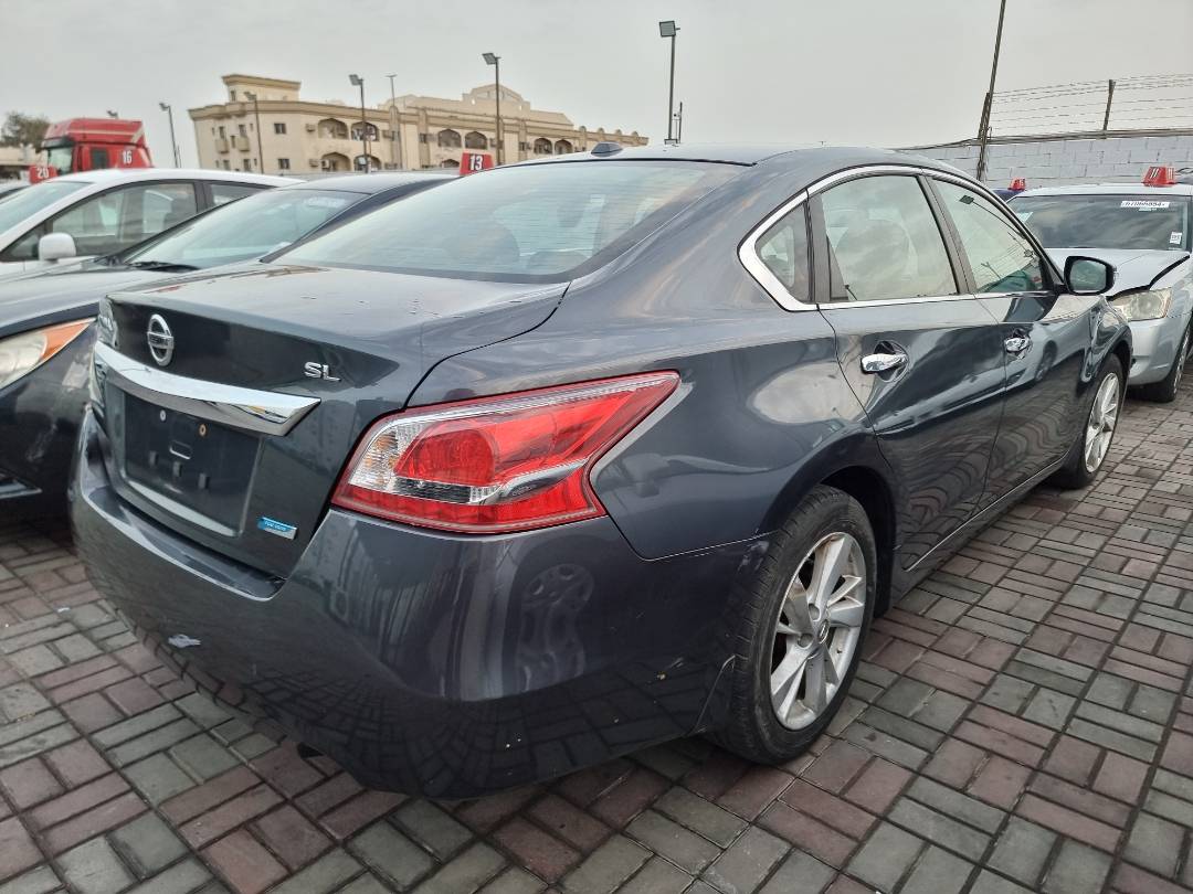 2013 NISSAN ALTIMA — 158323 Miles — Lot 40746129 — Main - Marhaba Auctions Used Cars - Image 3