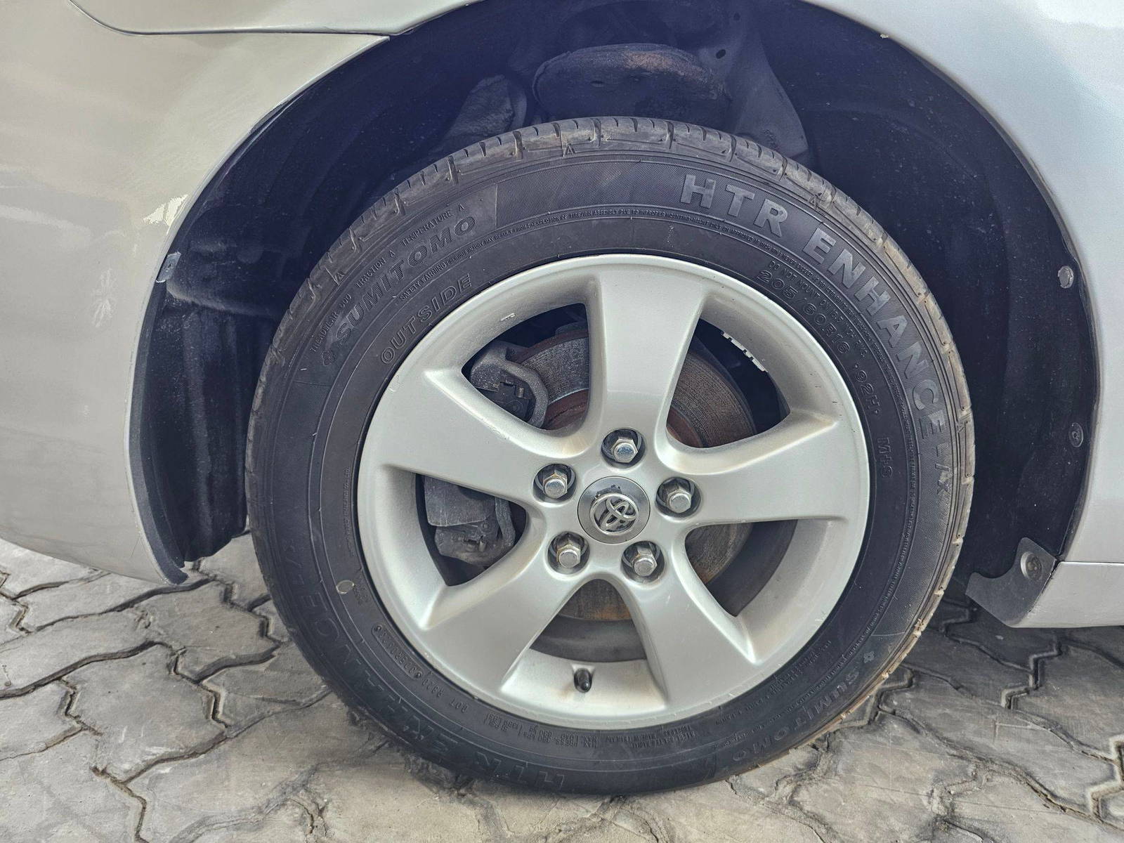 2009 TOYOTA CAMRY — 365166 KM — Lot X571864 — Souq - Marhaba Auctions Used Cars - Image 10